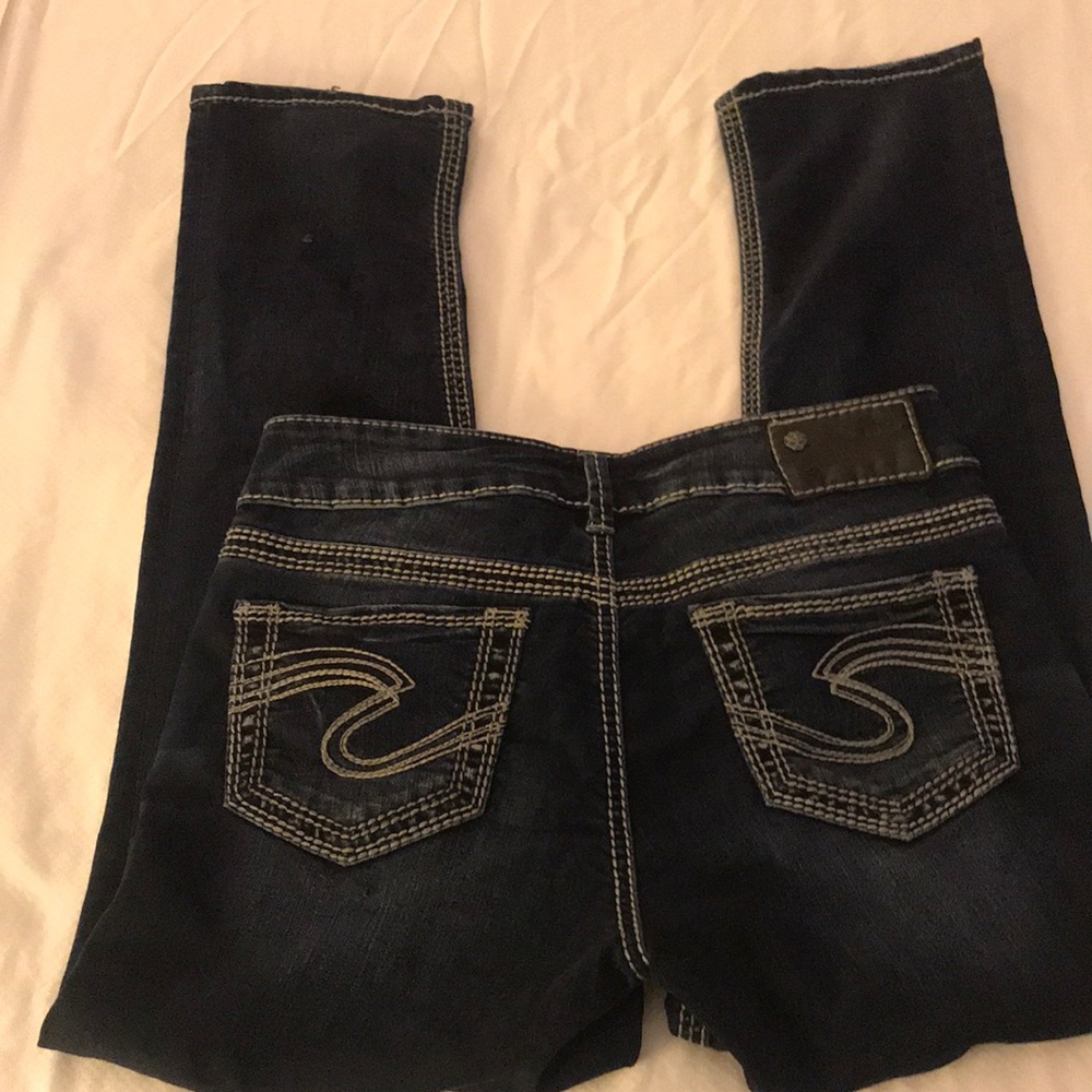 Silver Suki Capri 26โ x 24 Sz 2 dark